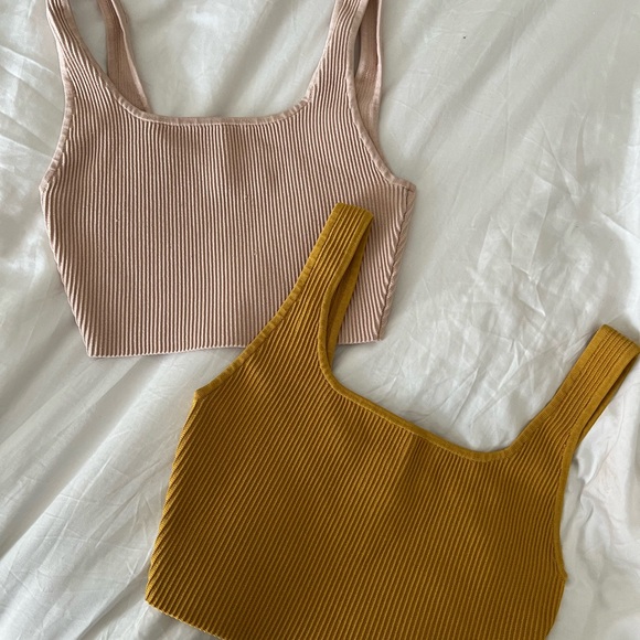 Aritzia Tops - Babaton Ribbed Square-Neck Crop Tank — Blush & Mustard